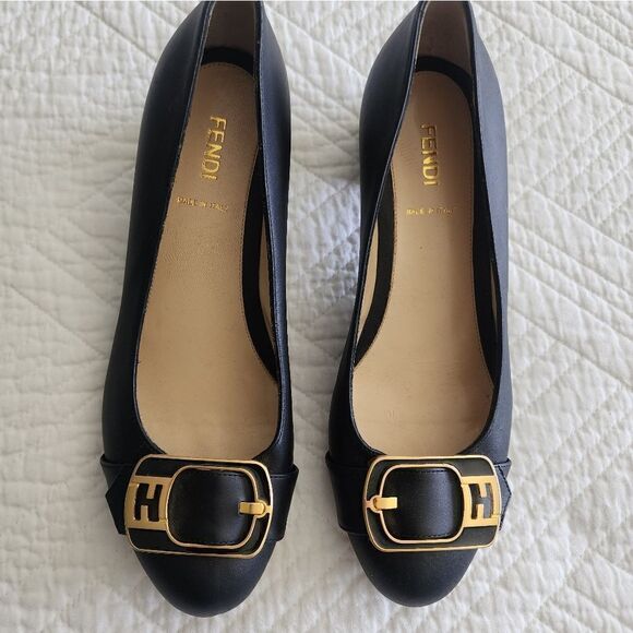 Fendi chunky low heel front logo leather shoes